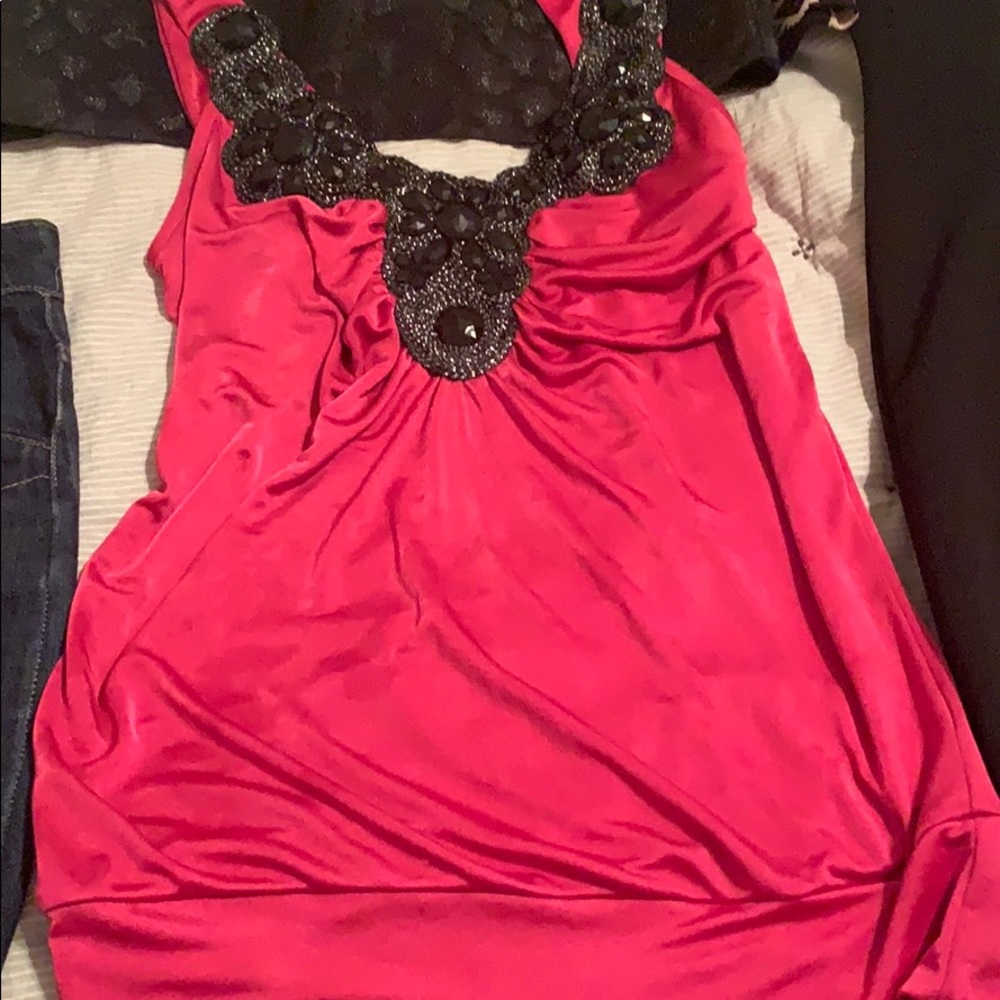 Tops - Picture 3 of 3